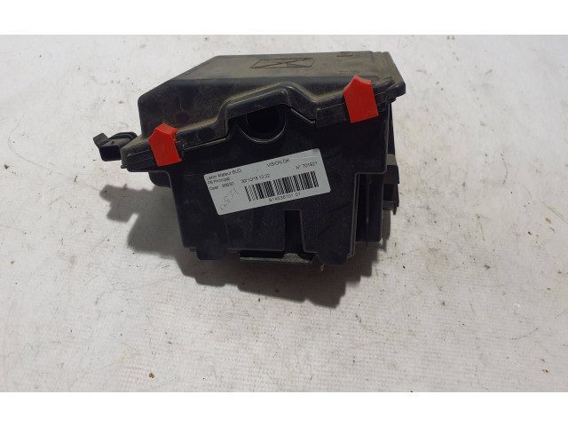 Pojistková skříňka 9804681980 Peugeot 5008 II 2019