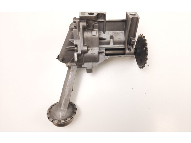 Масляный насос 8200307174 Nissan Qashqai 2008
