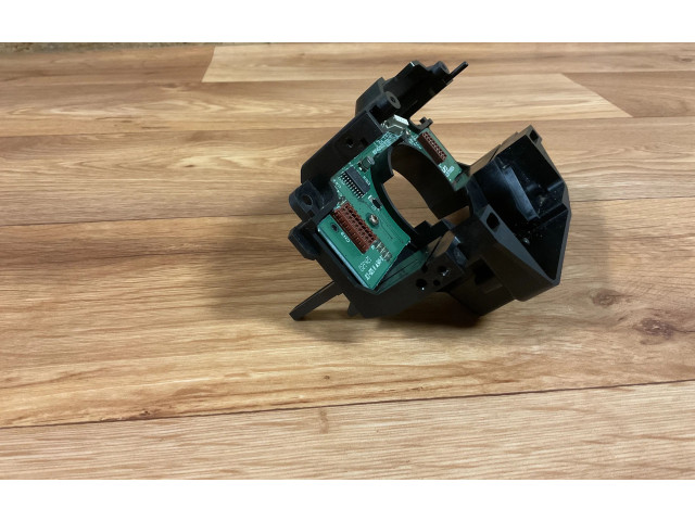 Подрулевой шлейф SRS 30658656, 03W05A   Volvo V70