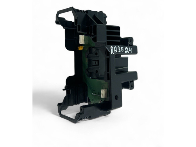 Блок управления 31334644   Volvo V70