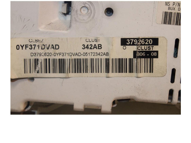 Панель приборов 00153629000001   Jeep Patriot       