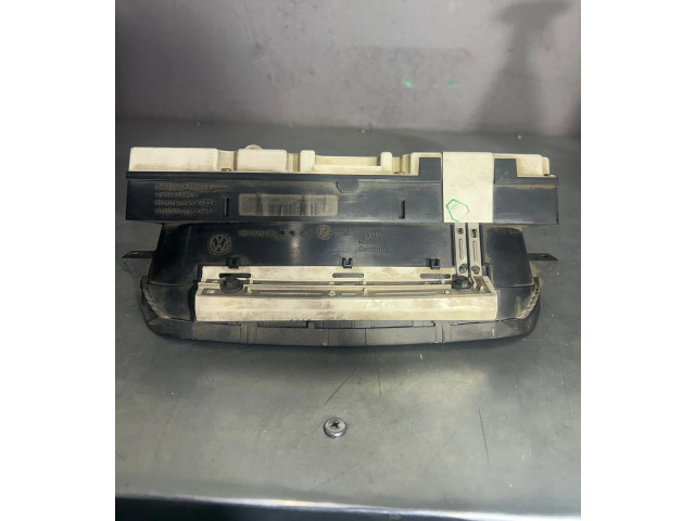 Панель приборов 87001262, 1H6819033 Volkswagen Golf III