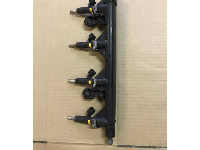 Vstřikovací lišta 7575646, 2610092379 Mini One - Cooper Clubman R55 pro benzínový motor 1.4