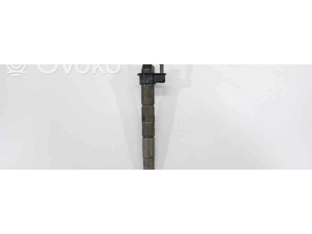 Vstřikovač 7805428   BMW 3 E90 E91   2.0  