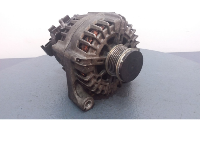 Генератор 8507624, 8507624 BMW X3 E83