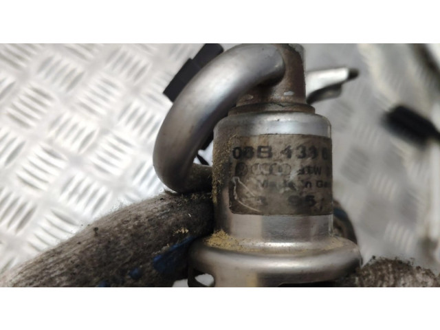 Vstřikovací lišta 06B133681L, 06B133551T Audi A4 S4 B6 8E 8H pro benzínový motor 2.0