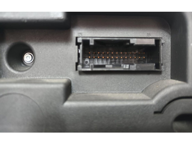 Панель приборов 345158203   BMW X3 E83       