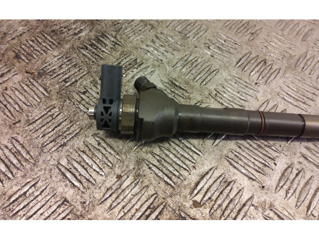 Форсунка 04455110    Skoda Yeti (5L)  CBDB 