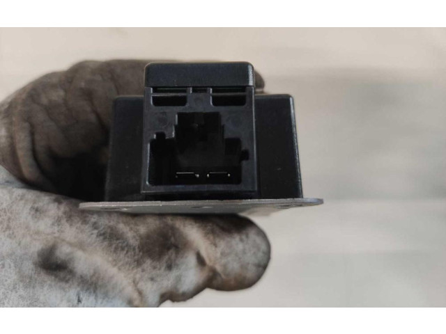 Блок управления 5M0035570B Volkswagen Golf Plus