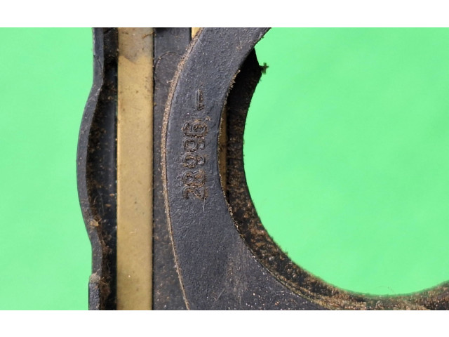 Ручка стеклоочистителей 191953503B, B819338   Volkswagen PASSAT B2