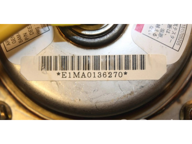Подушка безопасности водителя E1MA0136270, E1MA0136270 Daihatsu YRV