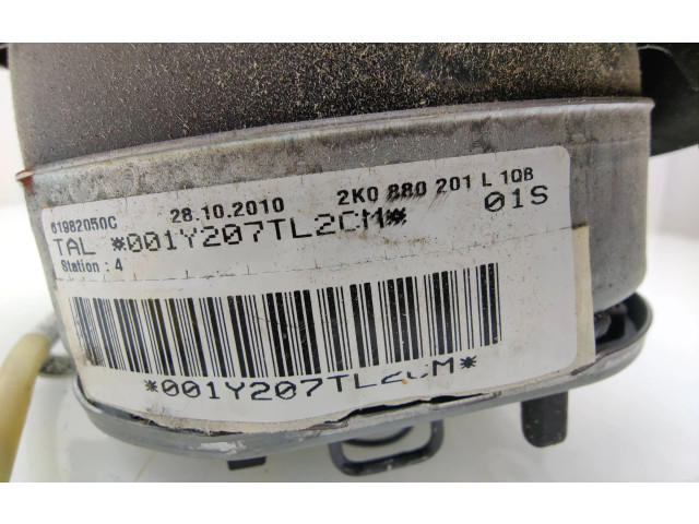 Подушка безопасности водителя 2K0880201L, 61982050C Volkswagen Caddy