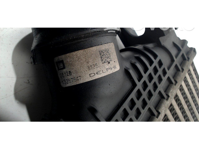 Интеркулер  13267647   Vauxhall Astra J 