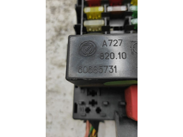 Pojistková skříňka Lancia Thesis 2007