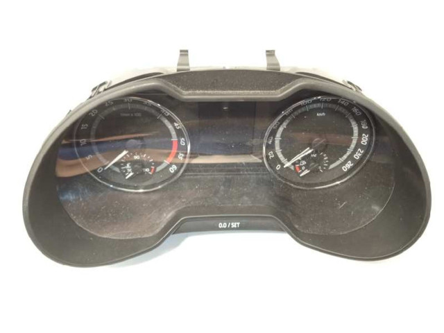 Панель приборов 5E0920749   Skoda Octavia Mk3 (5E)       