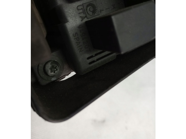 Блок предохранителей 9494210 Volvo XC90