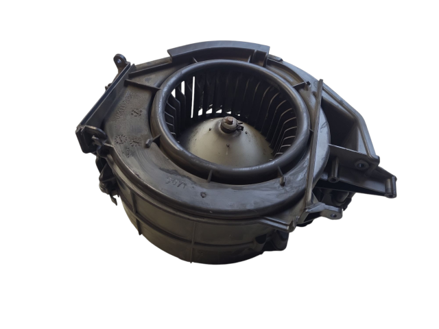 Вентилятор печки       Audi A6 S6 C6 4F