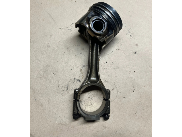  Поршень с шатуном AXD 0171900408, 453941  Volkswagen Transporter - Caravelle T5  