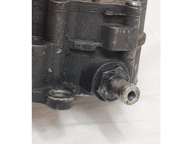 Вакуумный насос 038145209   Volkswagen Caddy