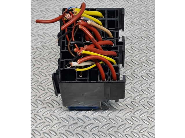 Блок предохранителей Dacia Sandero