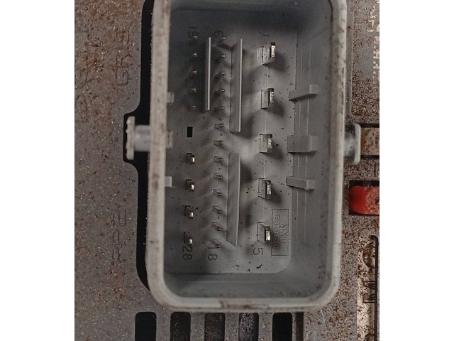 Pojistková skříňka 9667044980 Peugeot RCZ 2012