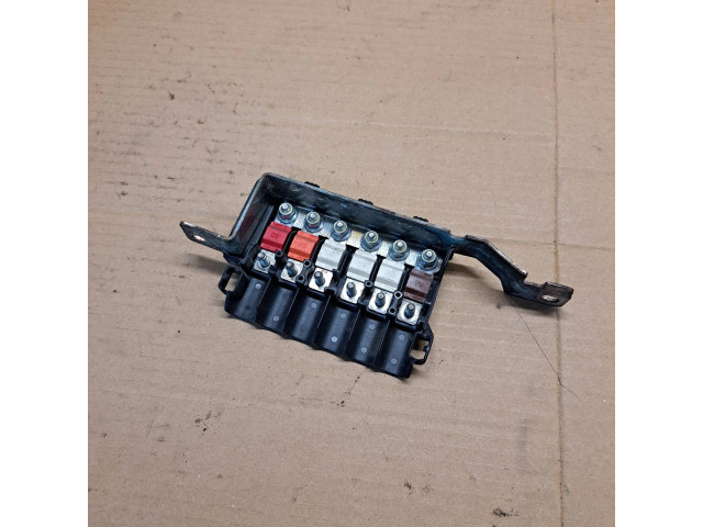 Блок предохранителей V02046218012 Renault Scenic III - Grand scenic III