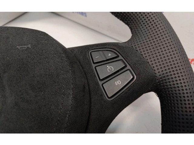 Руль BMW X3 E83  2003 - 2010 года 32306778404      