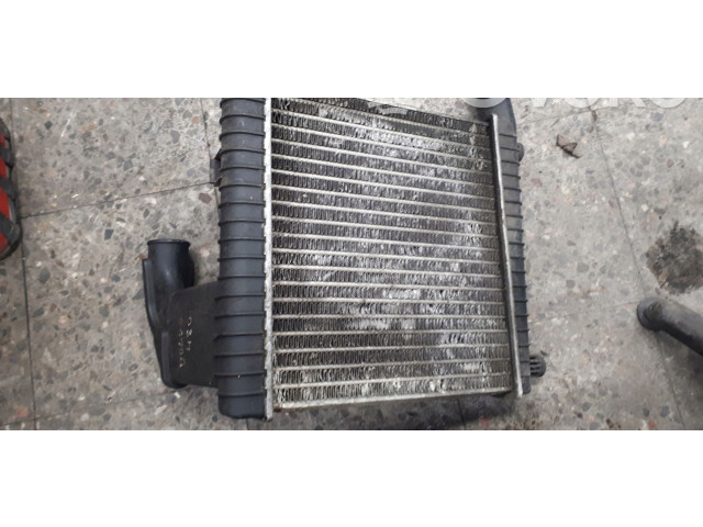 Интеркулер  257980   Volvo 440 