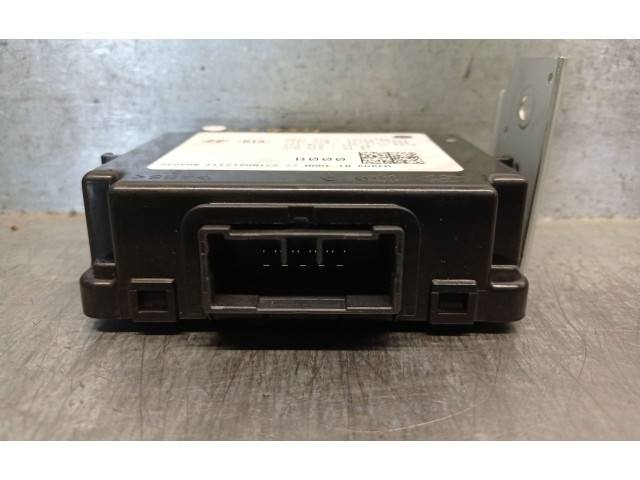 Блок управления 95300M6000, 4E78J11000   KIA Xceed