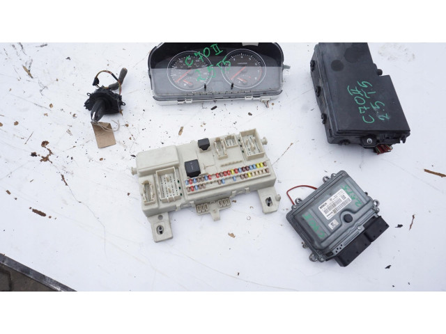 Блок управления двигателем Блок управления Volvo C70