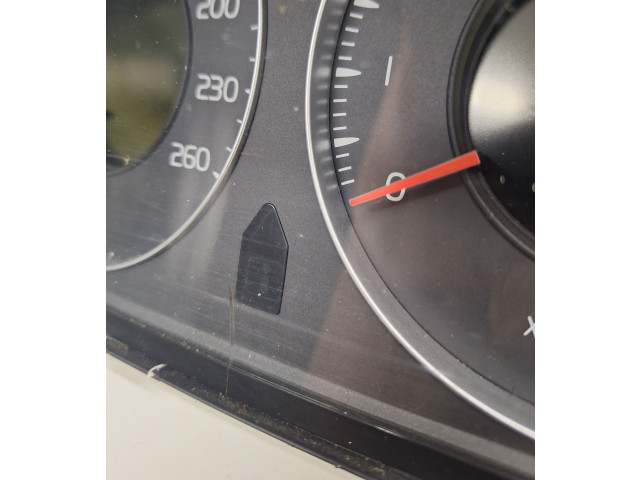 Панель приборов 31254534AA   Volvo V70       