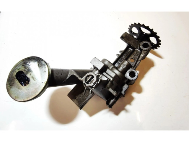 Масляный насос 7700600252, 7700100894E Renault Kangoo I