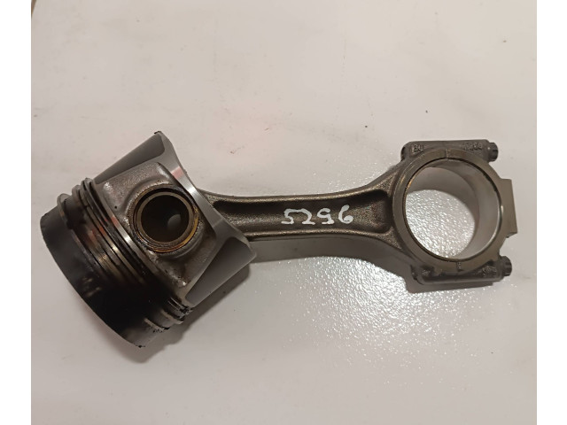 Поршень с шатуном 038l Volkswagen Caddy