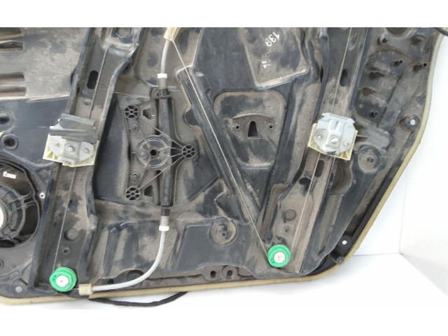 Píst A12376600229051   Mercedes-Benz A W176     