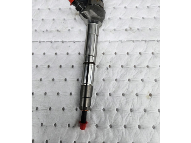 Vstřikovač 04L130277AE Volkswagen Tiguan