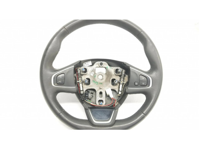 Руль Renault Captur  2013-2020 года 484007003R      