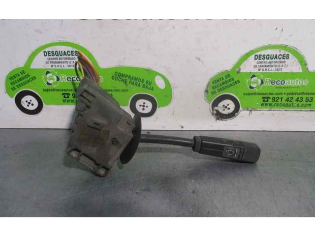 Ручка стеклоочистителей    Renault Trafic I