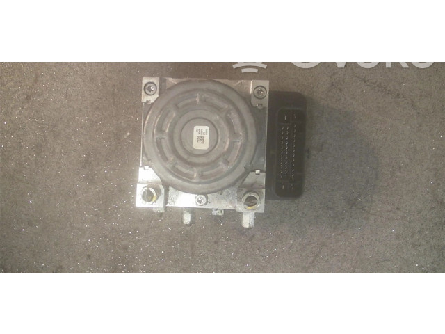 Блок АБС Mazda 3 III 2014 - 2018 года