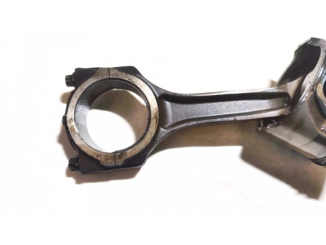 Píst 24574B Ford Mondeo Mk III pro naftový motor 2.0