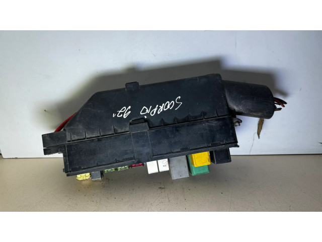 Блок предохранителей  92GG14A142CB, 92GG14A142   Ford Scorpio    