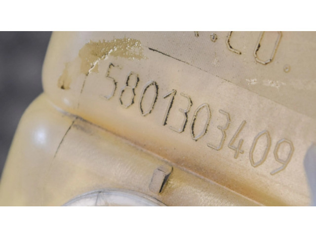 Расширительный бачок охлаждающей жидкости