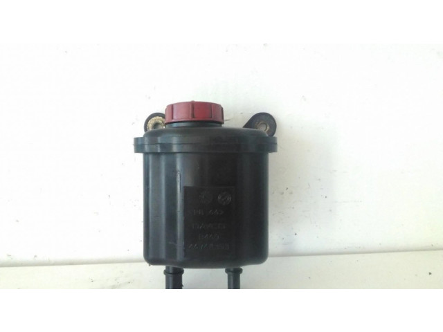 Бачек жидкости усилителя руля