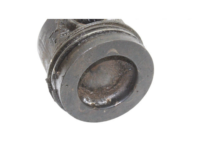 Píst 03L107065G, 038105401J Volkswagen Tiguan CBAB