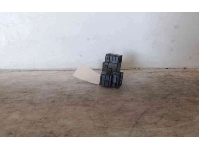 Ручка стеклоочистителей 1357437, 1357437   Ford Fusion