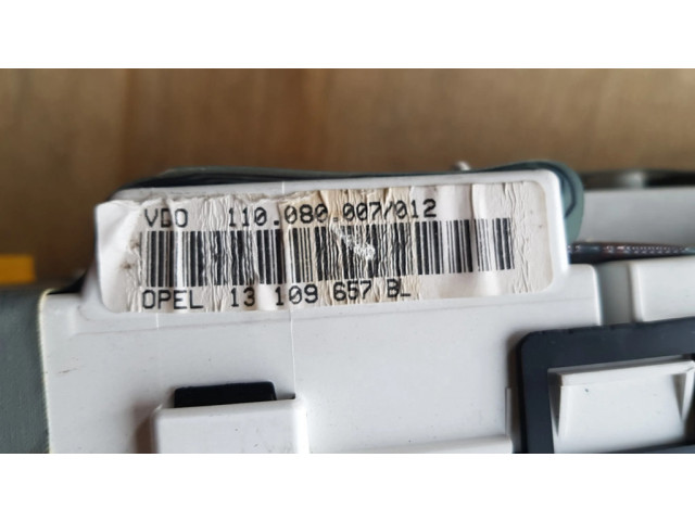 Панель приборов 13109657BL, 231002   Opel Omega B2       