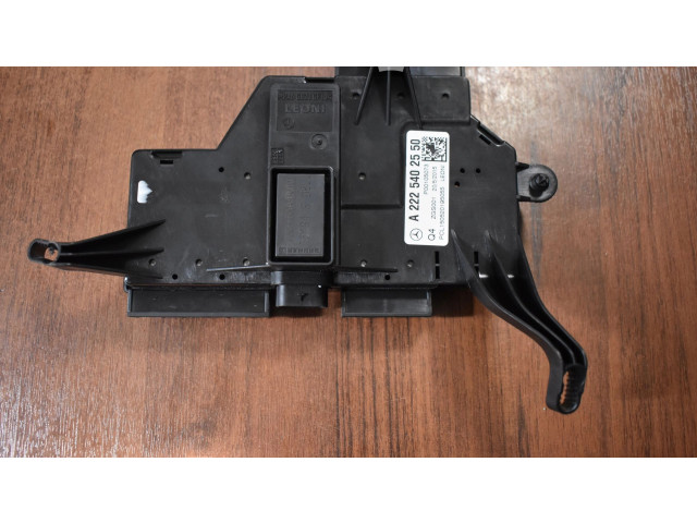 Pojistková skříňka A222540255055 Mercede-Benz S W222 2025