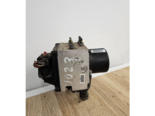 Блок АБС 3C0614095p, 16027001A Volkswagen PASSAT B6 2005 - 2010 года