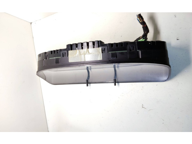 Přístrojová deska Volkswagen Transporter - Caravelle T5 2005 7H0920871B, VWZ7Z0E3050239