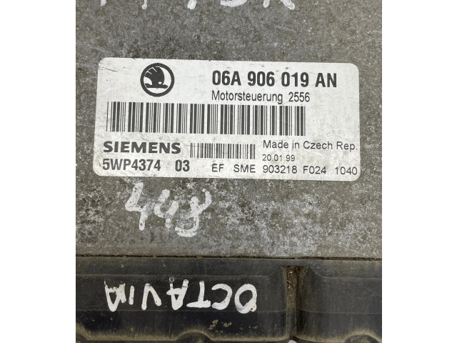 Блок управления двигателя 06A906019AN, 5WP437403 Skoda Octavia Mk1 (1U)