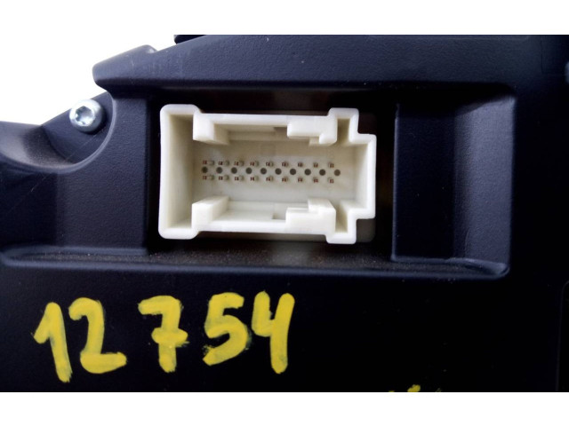 Přístrojová deska  Mercedes-Benz GLA W156 2015 A1569004802, 0263698199  